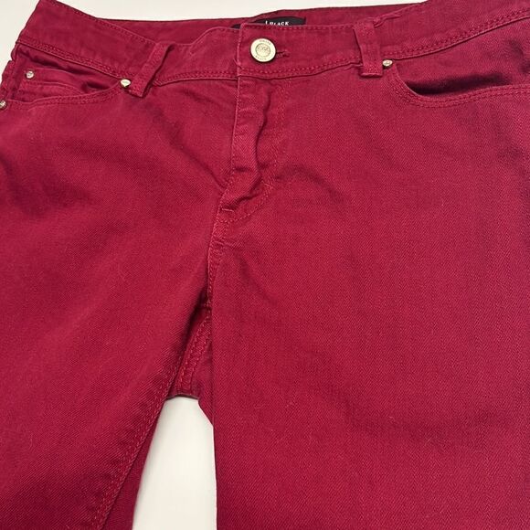 White House Black Market Maroon Slim Leg Blanc Jeans- 4R - Picture 10 of 15